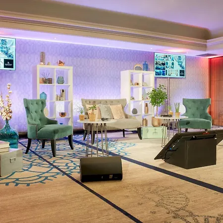 Renaissance Paris La Defense Hotel Puteaux
