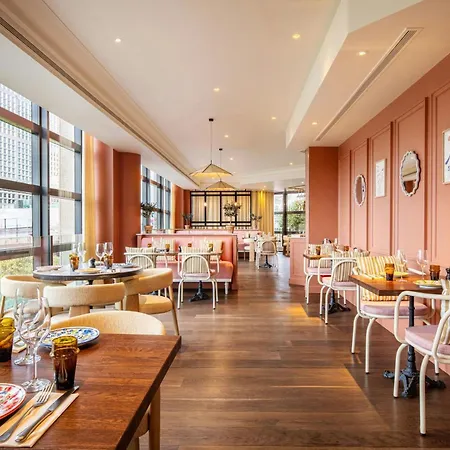 Renaissance Paris La Defense 4* Puteaux