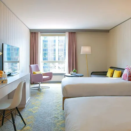 Hotel Renaissance Paris La Defense