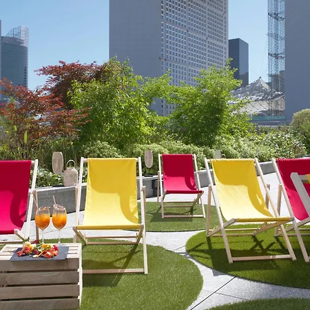 Renaissance Paris La Defense 4* Puteaux
