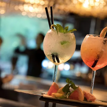 Renaissance Paris La Defense Hotel