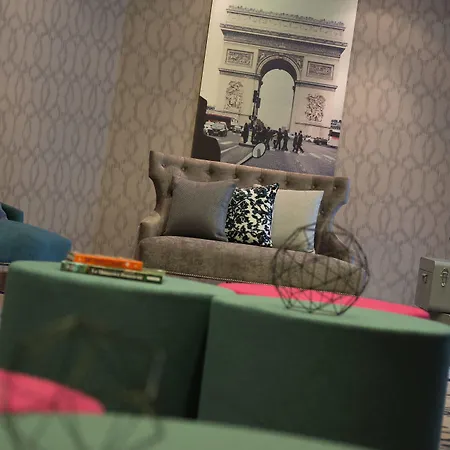 Hotel Renaissance Paris La Defense Puteaux
