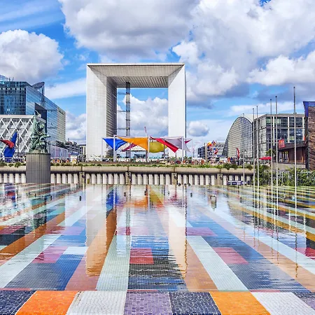 ルネッサンス パリ ラ デファンス ホテル