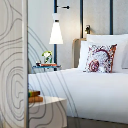 Hotel Renaissance Paris La Defense Puteaux