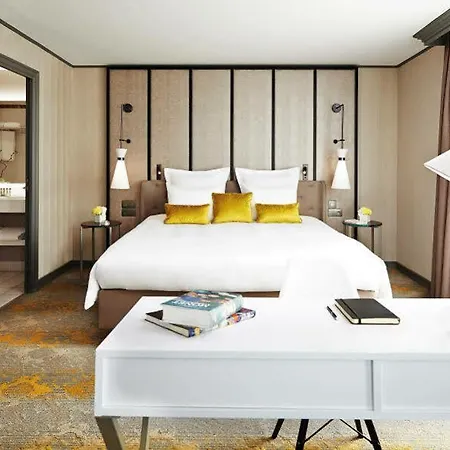 Renaissance Paris La Defense Hotel Puteaux