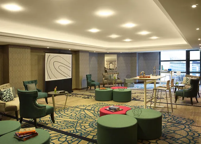 ルネッサンス パリ ラ デファンス