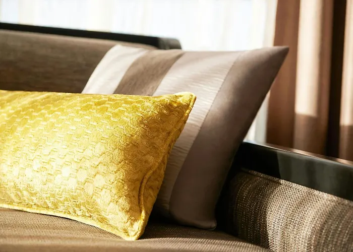 ホテル ルネッサンス パリ ラ デファンス ピュトー