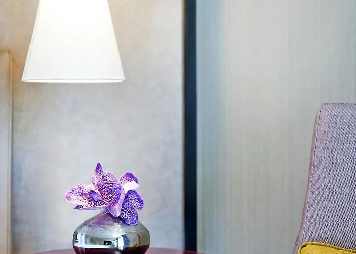 ホテル ルネッサンス パリ ラ デファンス ピュトー