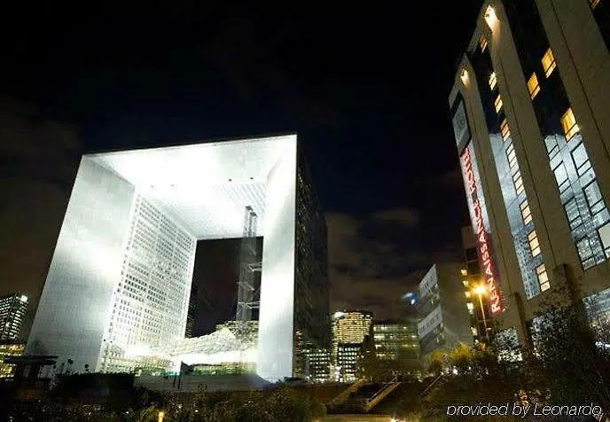 ルネッサンス パリ ラ デファンス